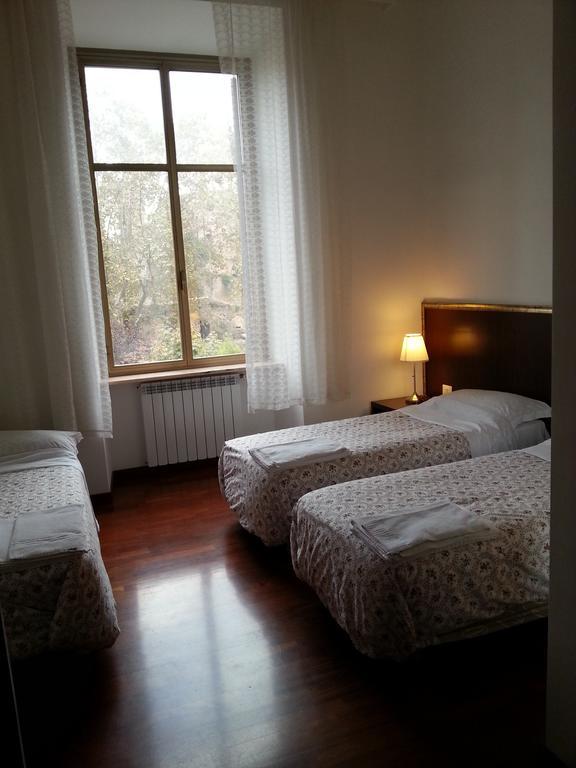 Mille Fiori Bed & Breakfast Рим Екстериор снимка